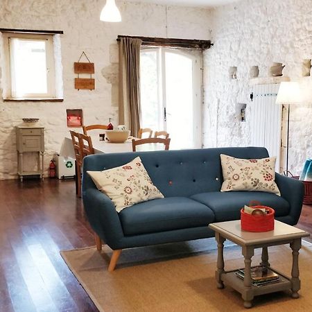 Cottages De Garrigue Fonroque Exterior photo
